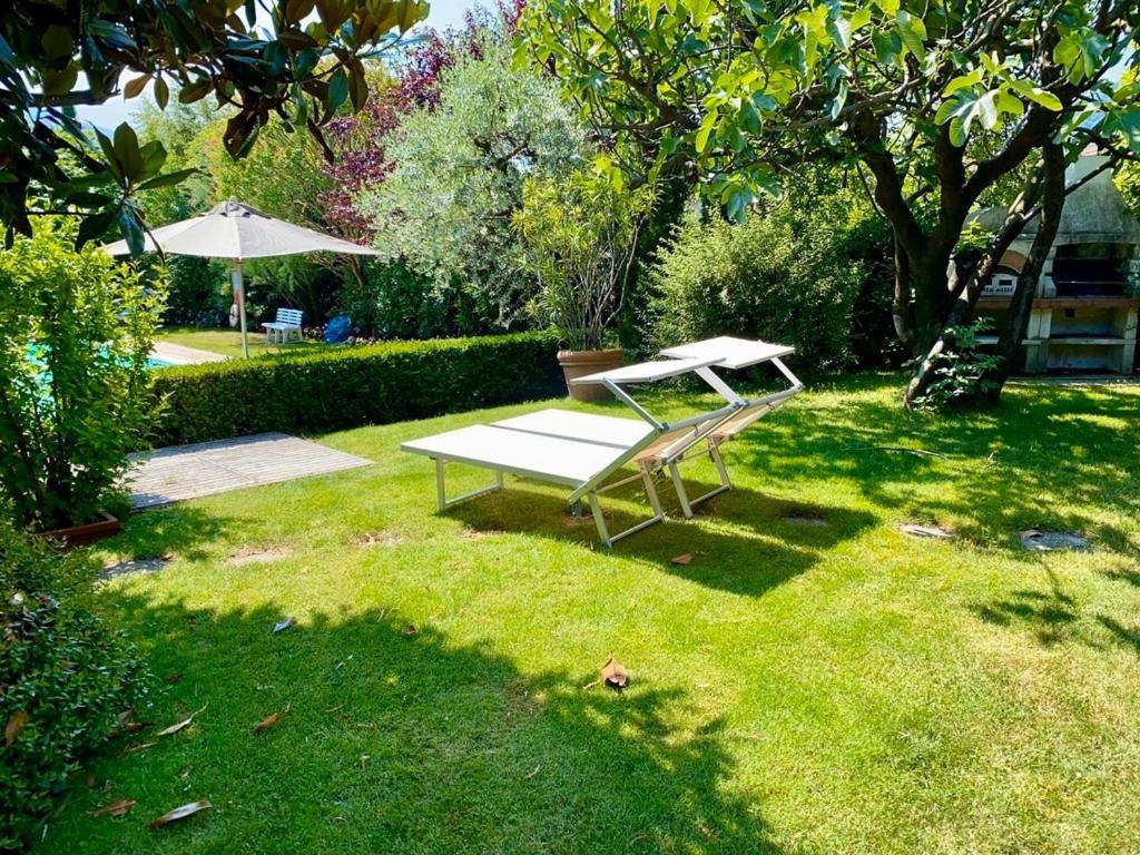 דונגו Iris 2 Lago Di Como מראה חיצוני תמונה